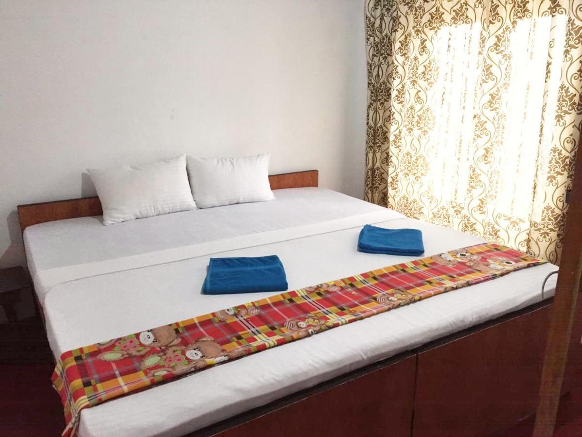 Catch The Ella Train Hostel Канді Екстер'єр фото